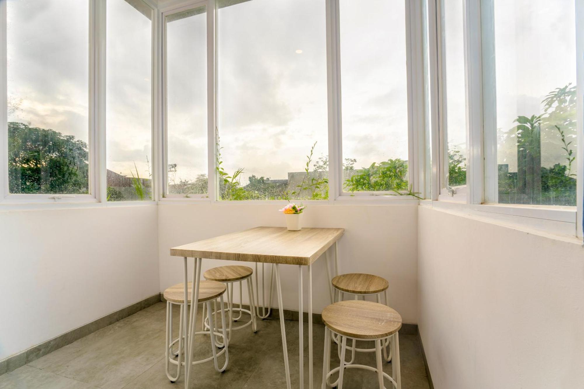 Отель Super Oyo Collection O 2627 Ratamya Co-Living Джокьякарта Экстерьер фото