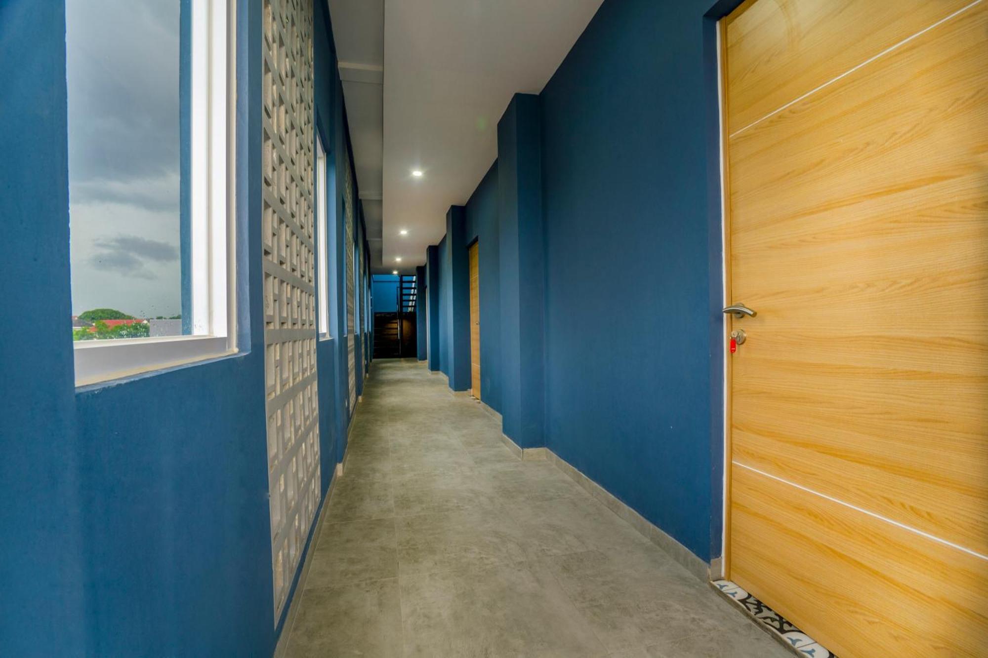 Отель Super Oyo Collection O 2627 Ratamya Co-Living Джокьякарта Экстерьер фото